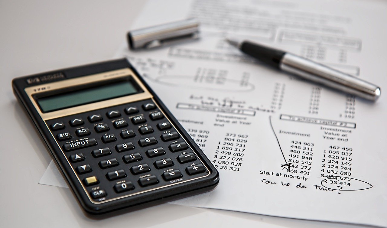 calculating budget in life insurance